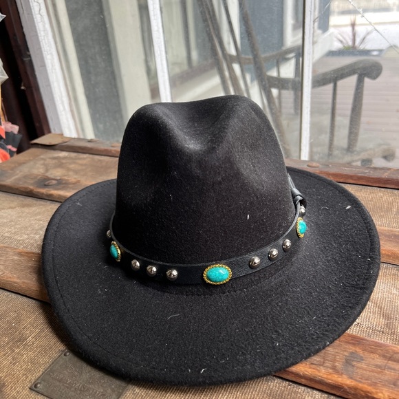 Turquoise Felt Cowboy Hat - Picture 2 of 3